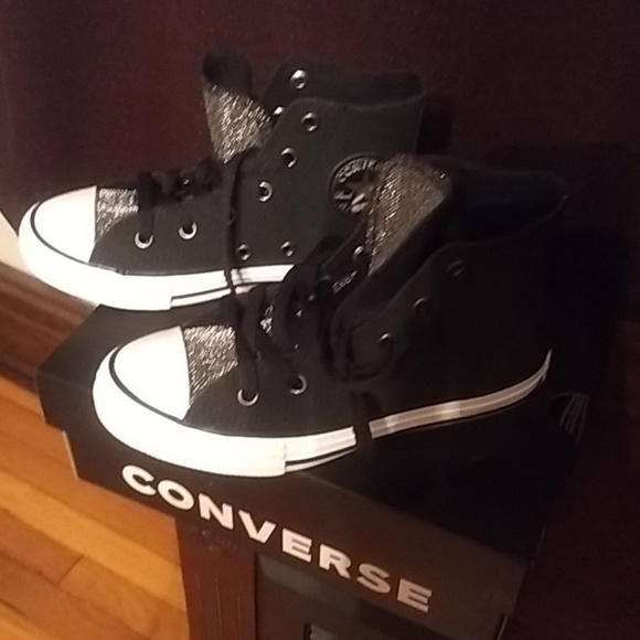 Converse Other - Converse sneakers never worn